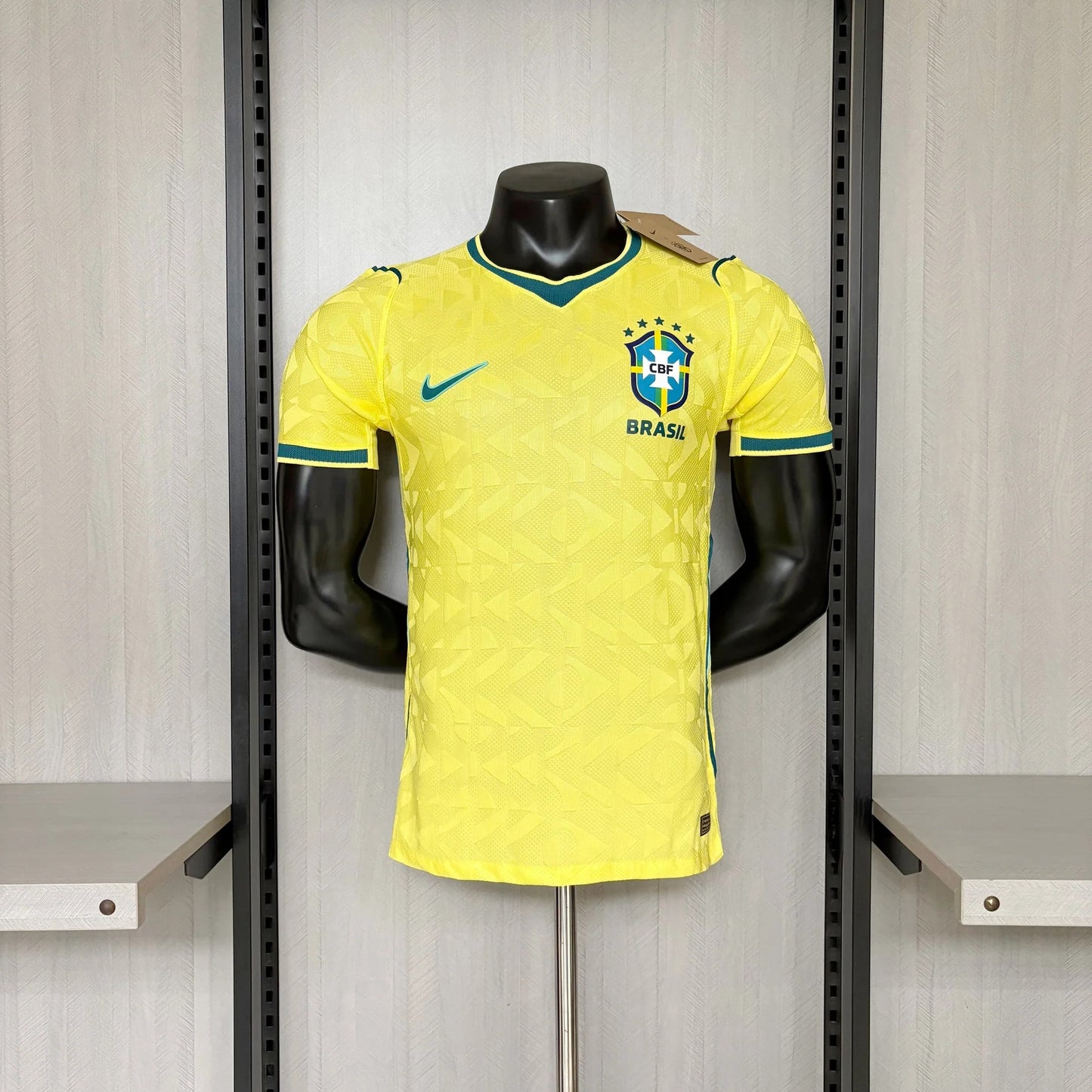 Compre 1 Leve 2 | 2 Camisas Brasil Amarelas 2026 | Premium